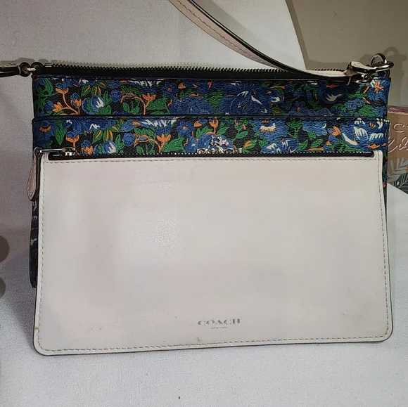 Coach Blue Floral Women's Bag Set - Picture 7 of 8